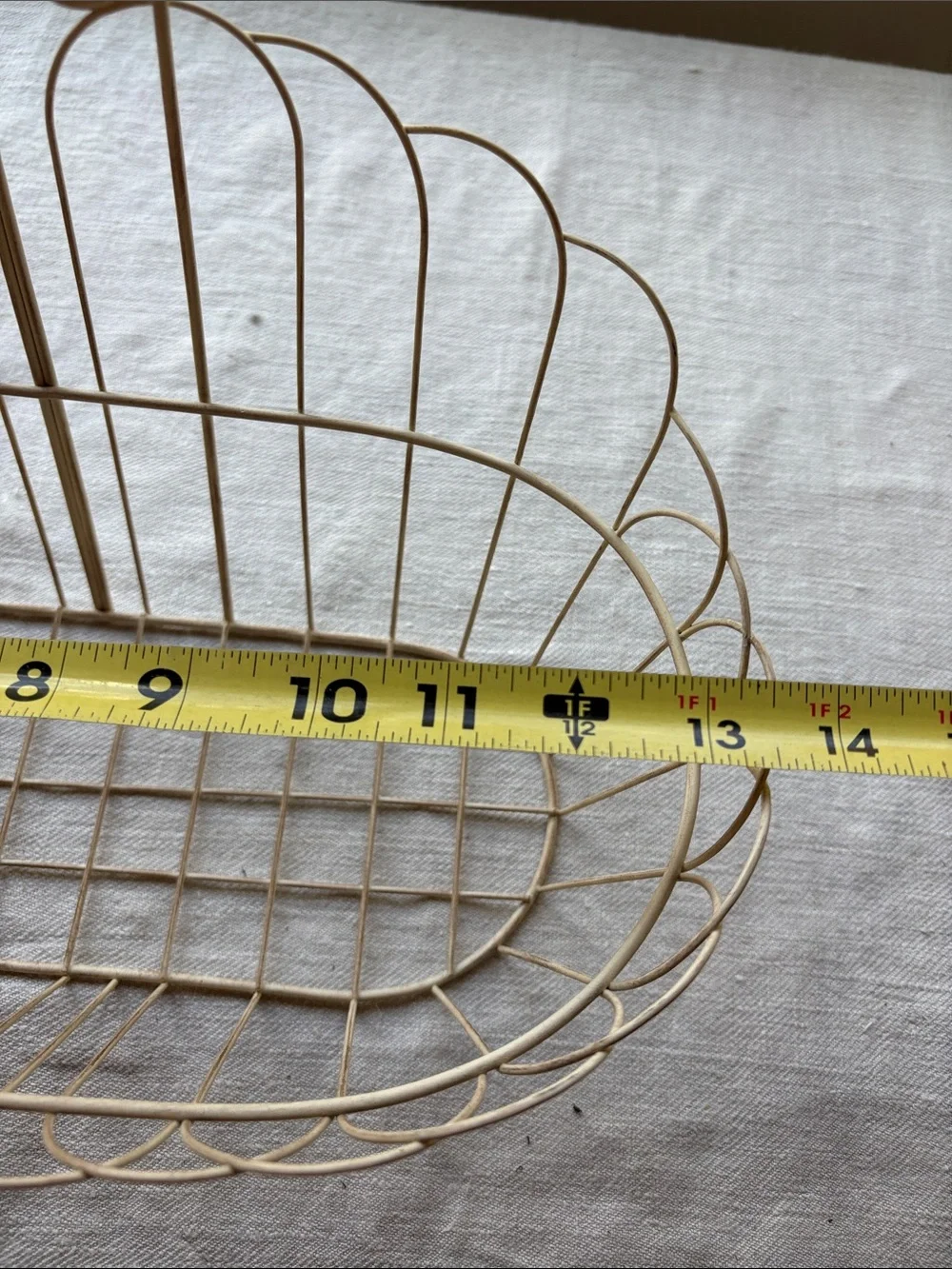 Vintage Ivory Wire Wall Holder Basket